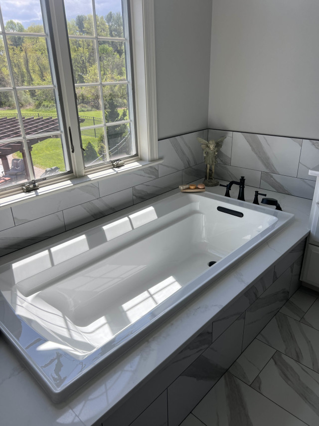 Large Bathroom Window with Updated Fixtures
We installed new fixtures and emphasized natural light to make the bathroom bright and inviting.