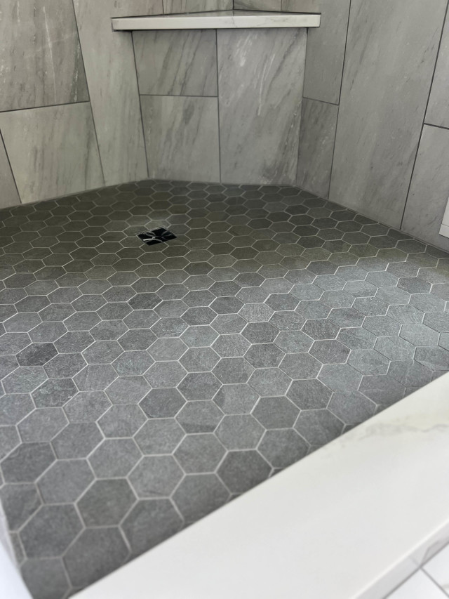 Hexagonal Shower Floor Tile Detail
We used hexagonal tiles on the shower floor to add texture and visual interest while ensuring durability and slip resistance.