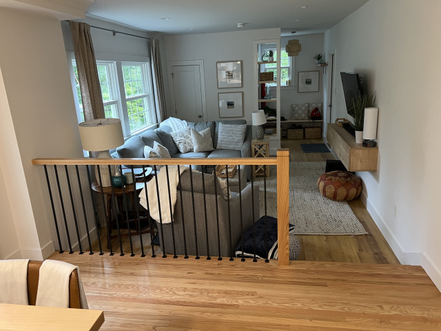 Bedroom View with Refinished Floors
We replaced the carpet with hardwood flooring to achieve a cleaner, more polished look that flows seamlessly into the adjacent spaces.