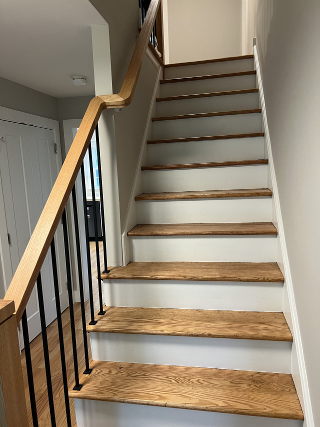 Built from scratch, this new space features custom cabinets, a dedicated hanging area, and modern appliances, all designed to maximize functionality.